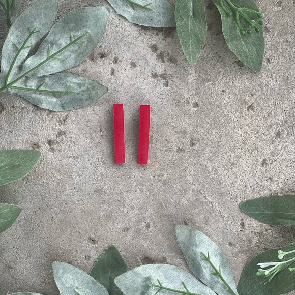 Hair Clips - Picture 8 of 15